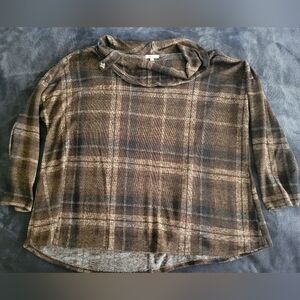 Ava James Brown Plaid Light Sweater